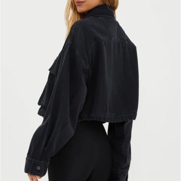 Beach Riot Black Utility Cropped Jacket - Picture 3 of 6